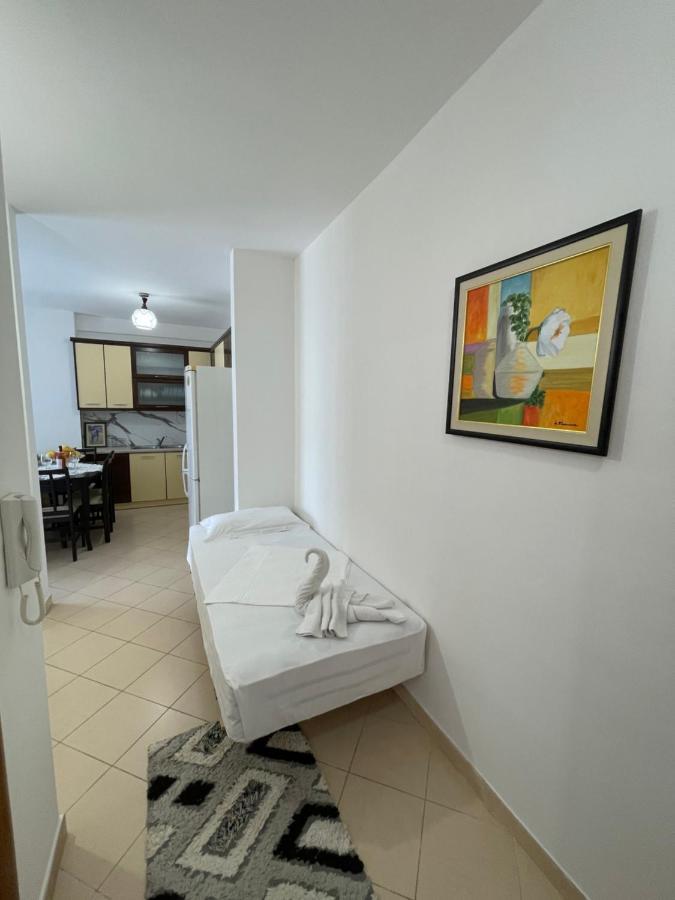 Jimi Apartments Vlore Bagian luar foto