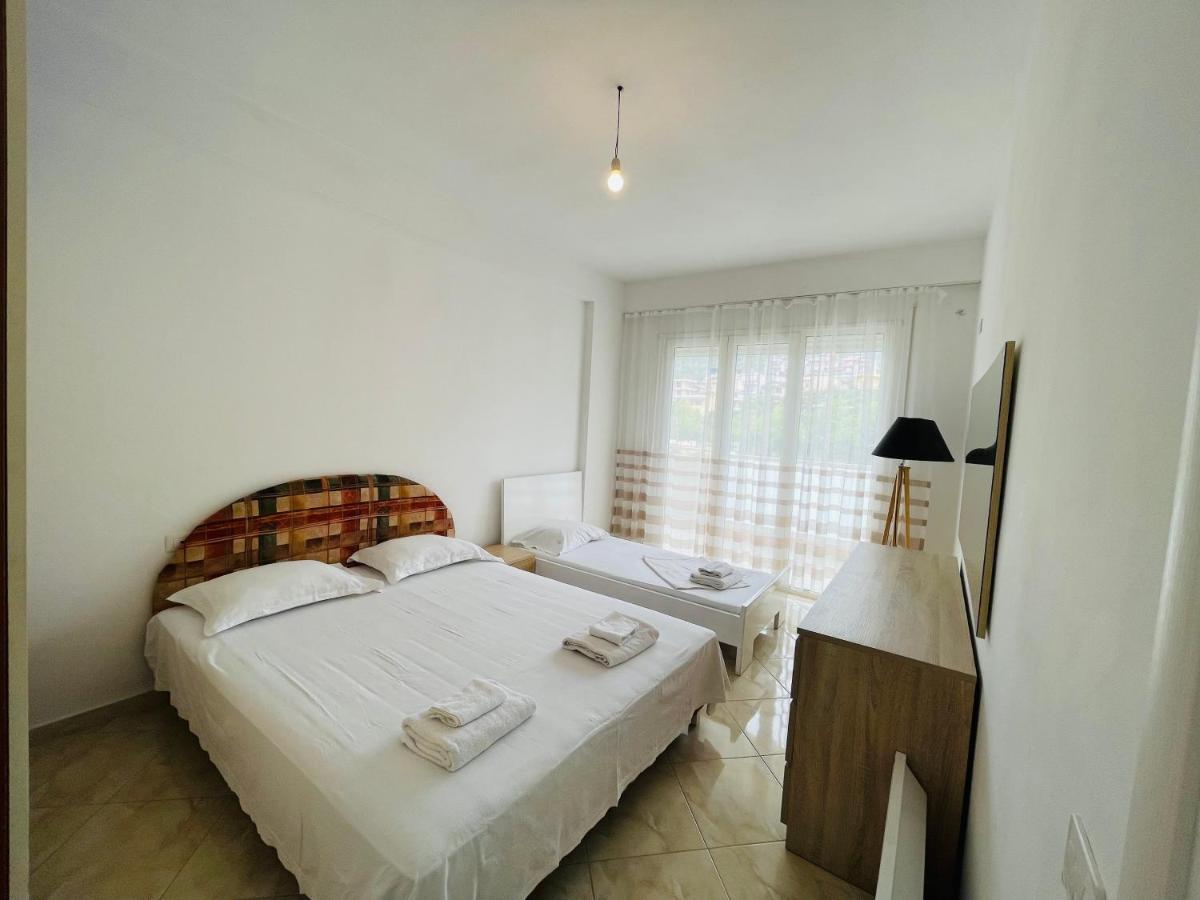 Jimi Apartments Vlore Bagian luar foto